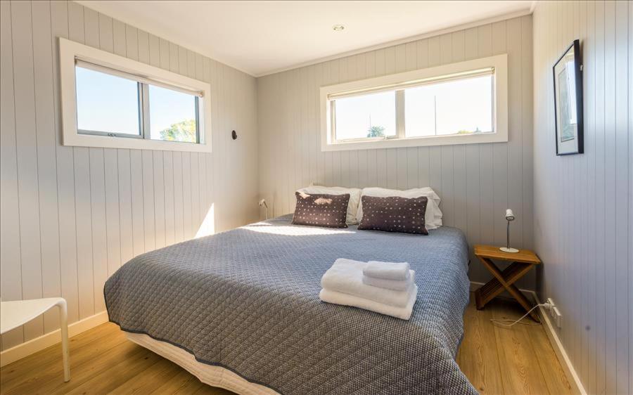 הוילה The Waiheke Pad - In The Heart Of Oneroa! מראה חיצוני תמונה